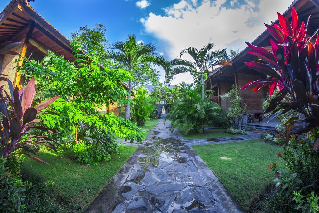 Global Lodge Pemuteran Exterior photo